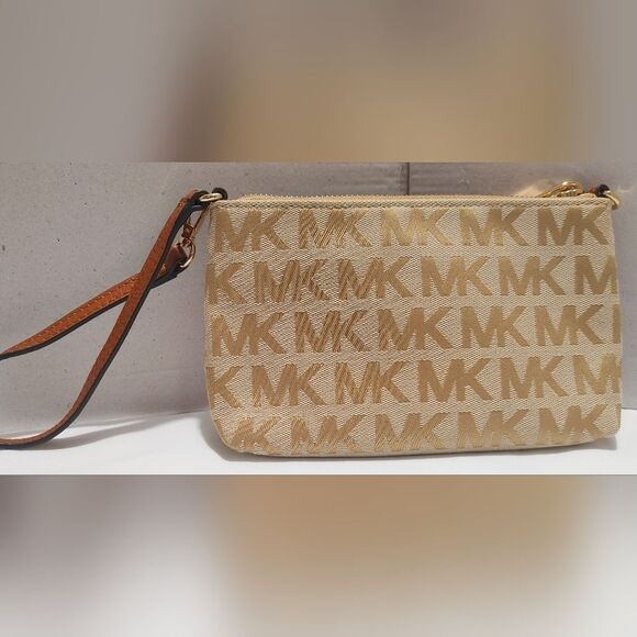 Michael Kors MK Jet Set Signature Logo Large Wristlet / Wallet - Picture 2 of 6